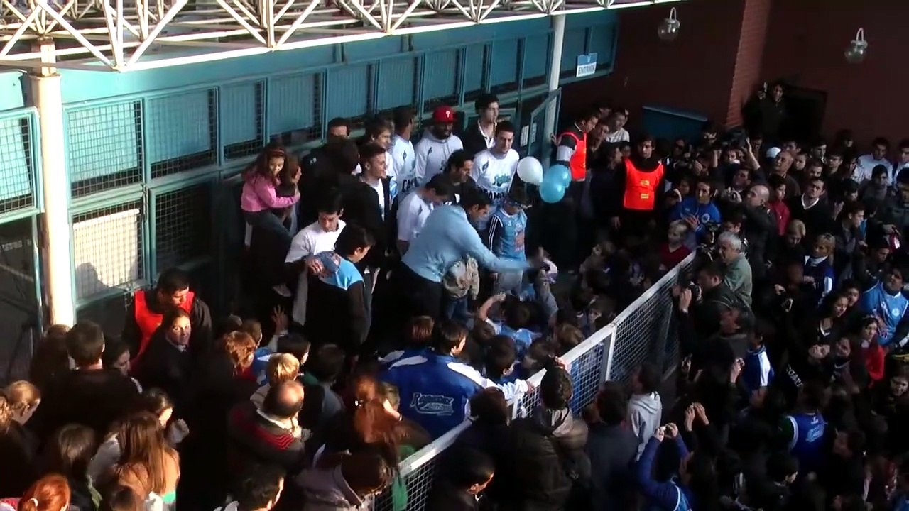 REGATAS CORRIENTES CAMPEÓN LIGA NACIONAL DE BÁSQUETBOL 2012/13