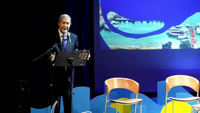 Cefalù, il ministro Musumeci: «L'Italia deve giocare la carta del mare»