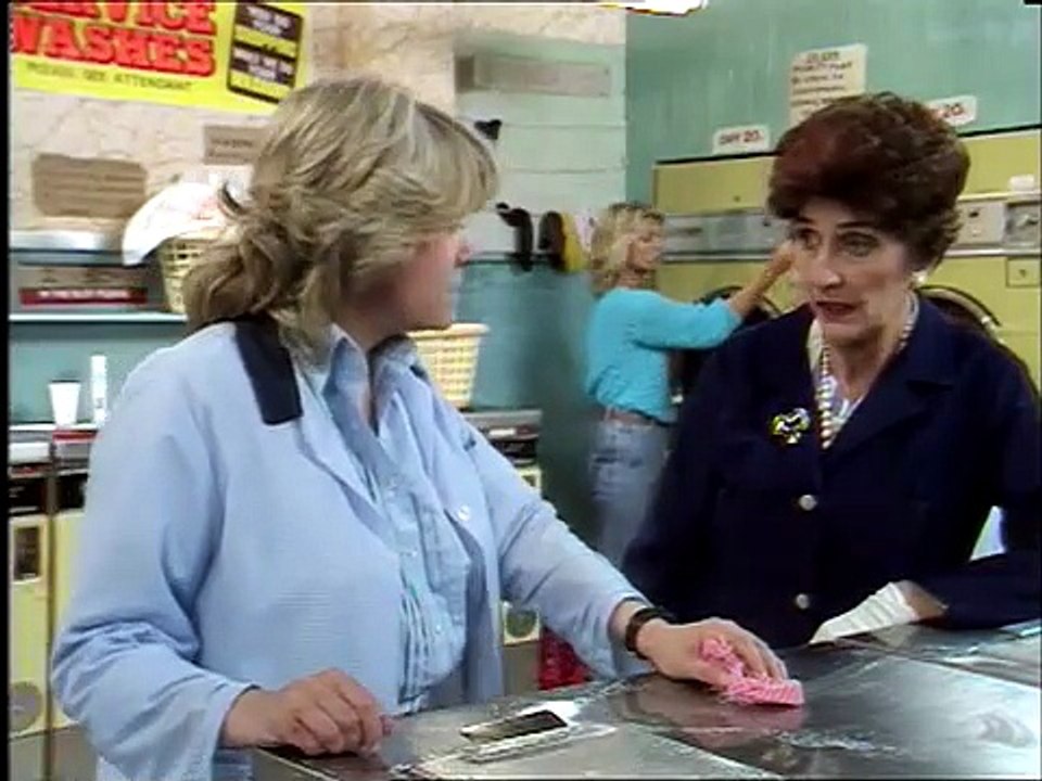 Eastenders 29th August 1985