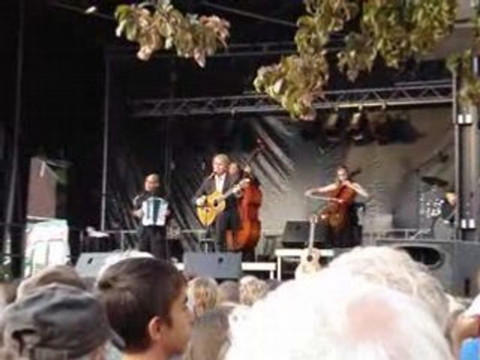 Pierre Perret "fête de la musique" mon p'tit loup  21.06.08