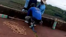 Jovem de 21 anos morre após ser lançada sem cordas em "bungee jumping"