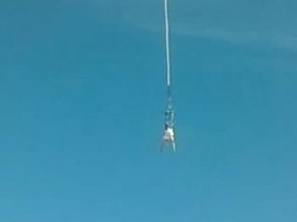 défi saut a l'élastique