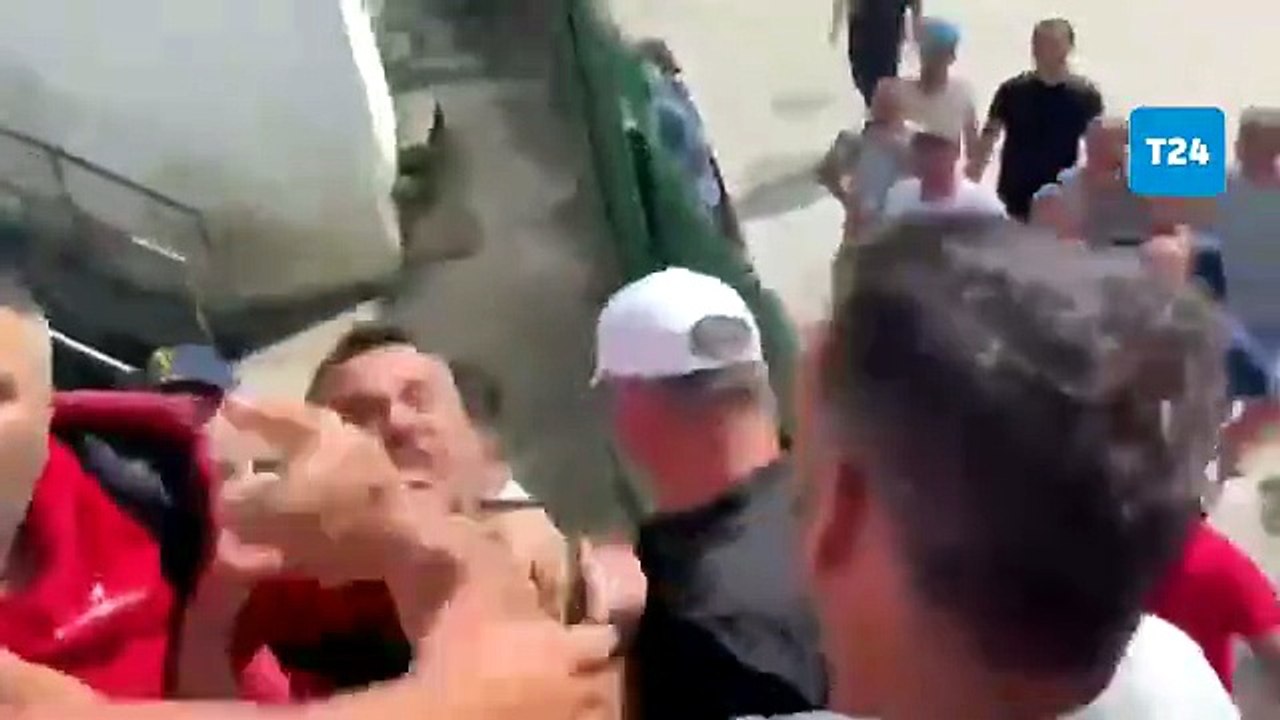 'Özşen Madencilik' grevi: İşçilerin ve ailelerin üzerine ateş açıldı!