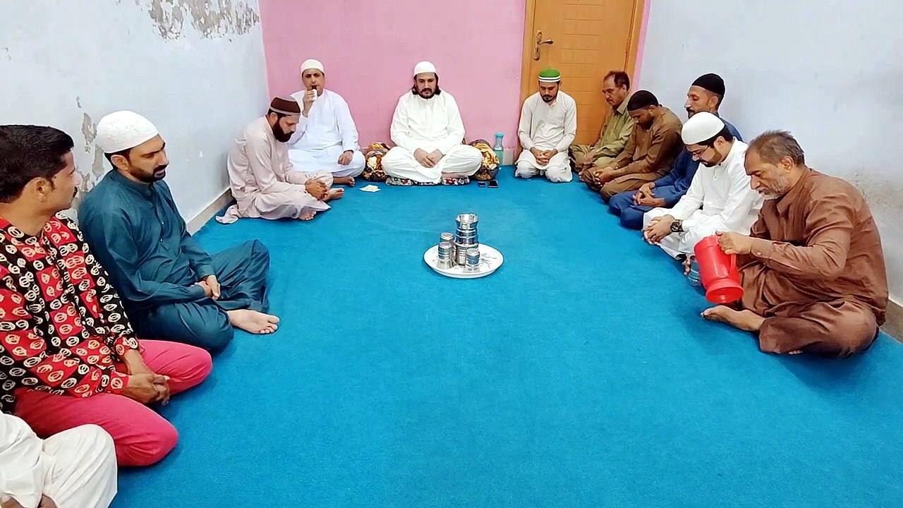 کلام_ میں لجپالاں دے لڑلگیاں مرے توں غم پرے رہندے.