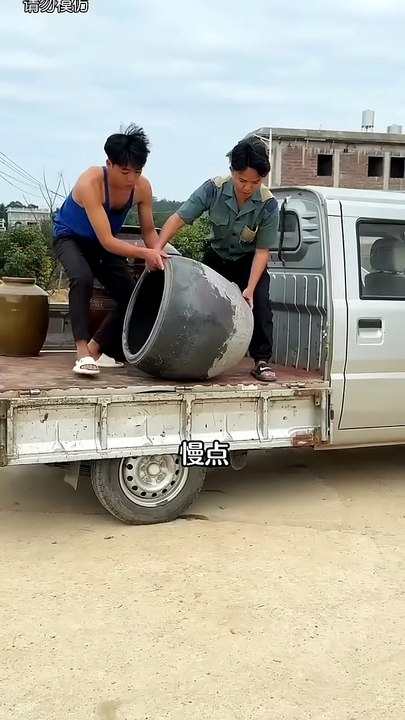 YTDown_Shorts_chinese-funny-short-cartoon-youtube-chin_Media_JlpDrMx2gp4_001_720p