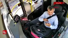 Malatya'da kimliğini otobüste kaybeden LGS öğrencisine şoförden destek