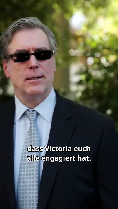 (Synchro)Schwangere Erbin: Verwöhnt von fünf Onkeln Ganze Folge