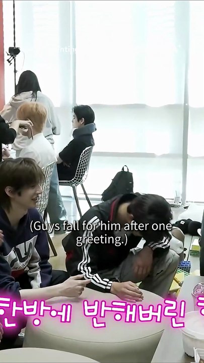 #CORTIS met Yujun and instantly fell in love! #kvariety #TXT #txtsparentingdiary
