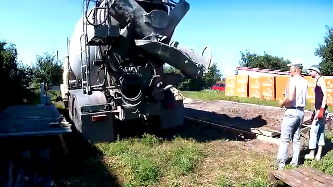 Neighbors Laughed at the Innovative Building of our CHEAP HOUSE But Then They Were AMAZED