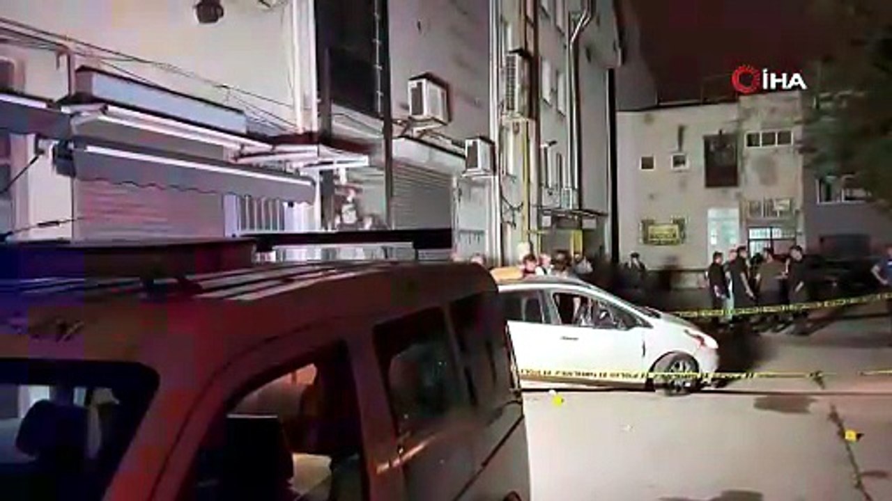 Bursa\'da dehşet anları: Polis kıskacına girince başına ateş etti...