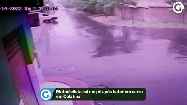 Motociclista cai em pé após bater em carro em Colatina