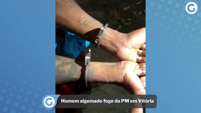 Homem algemado foge da PM em Vitória