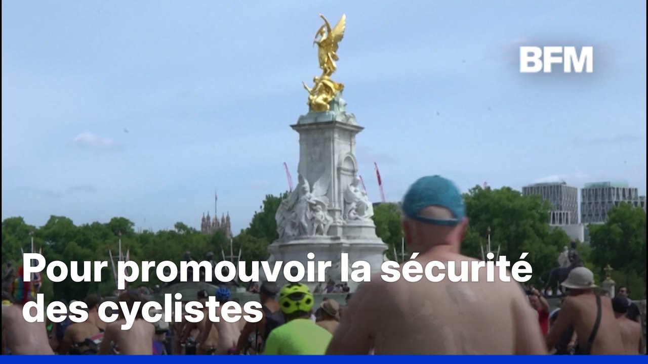 Londres: des centaines de cyclistes défilent nus dans les rues de la capitale anglaise