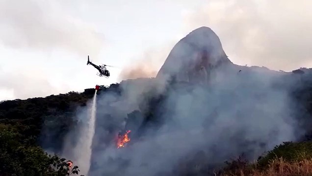 Notaer chega para apoiar combate às chamas na região do Morro do Macaco