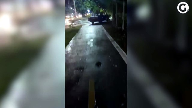 Ciclista flagra motorista de carro trafegando por ciclovia em Vitória
