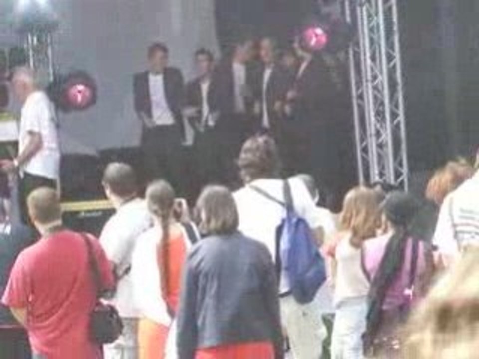 Fête de la musique (les petits chanteurs d'asnières)