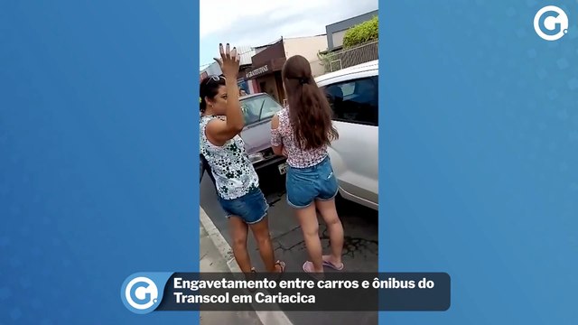 Engavetamento entre carros e ônibus do Transcol em Cariacica