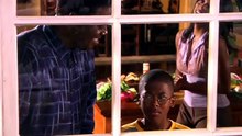 The BERNIE MAC Show - S03 E12 - Saving Sergeant Tompkins (480p - NF Web-DL)