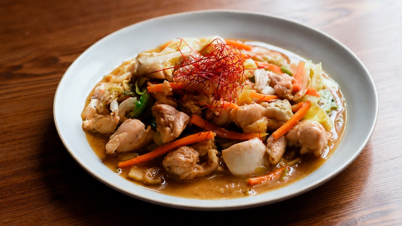 What Gives Miso Chicken Its Comforting Flavor? 🍚
