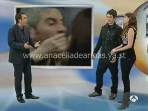 Ana de Armas y Yon González - El Tiempo Antena 3