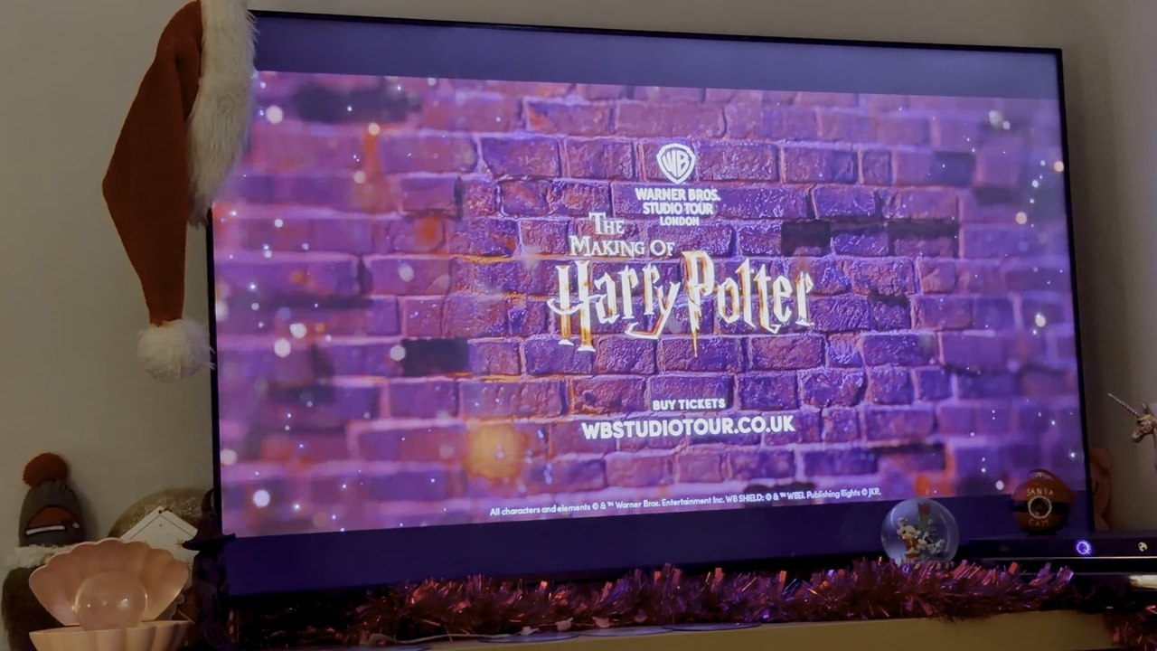 The box coming this full advert