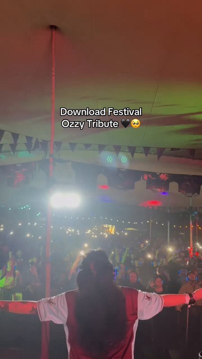 A Moving Tribute to the Prince of Darkness at Download