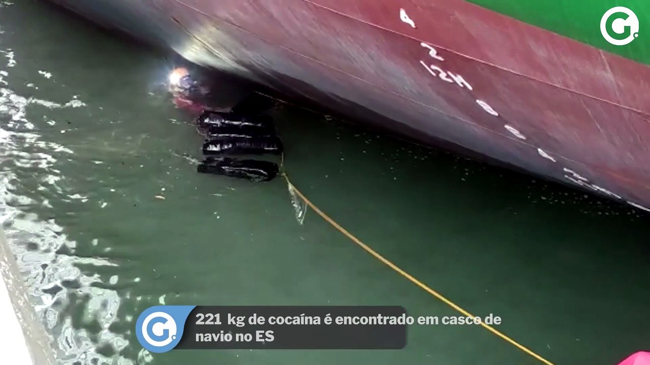 221  kg de cocaína é encontrado em casco de navio no ES
