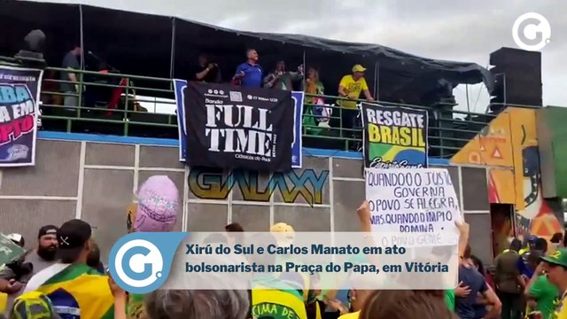 Xirú do Sul e Carlos Manato em ato bolsonarista na Praça do Papa, em Vitória