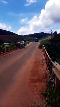 Ponte em Linhares encontra-se em estado crítico, segundo engenheiros