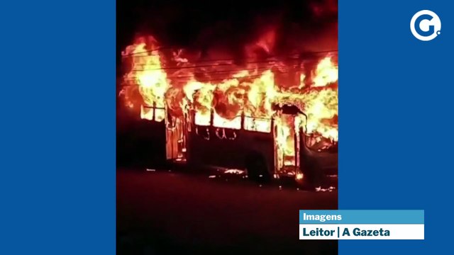Ônibus é incendiado em Guarapari