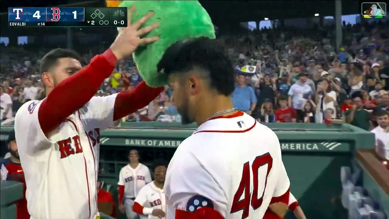 Willson Contreras explotó el fin de semana y se montó en .300