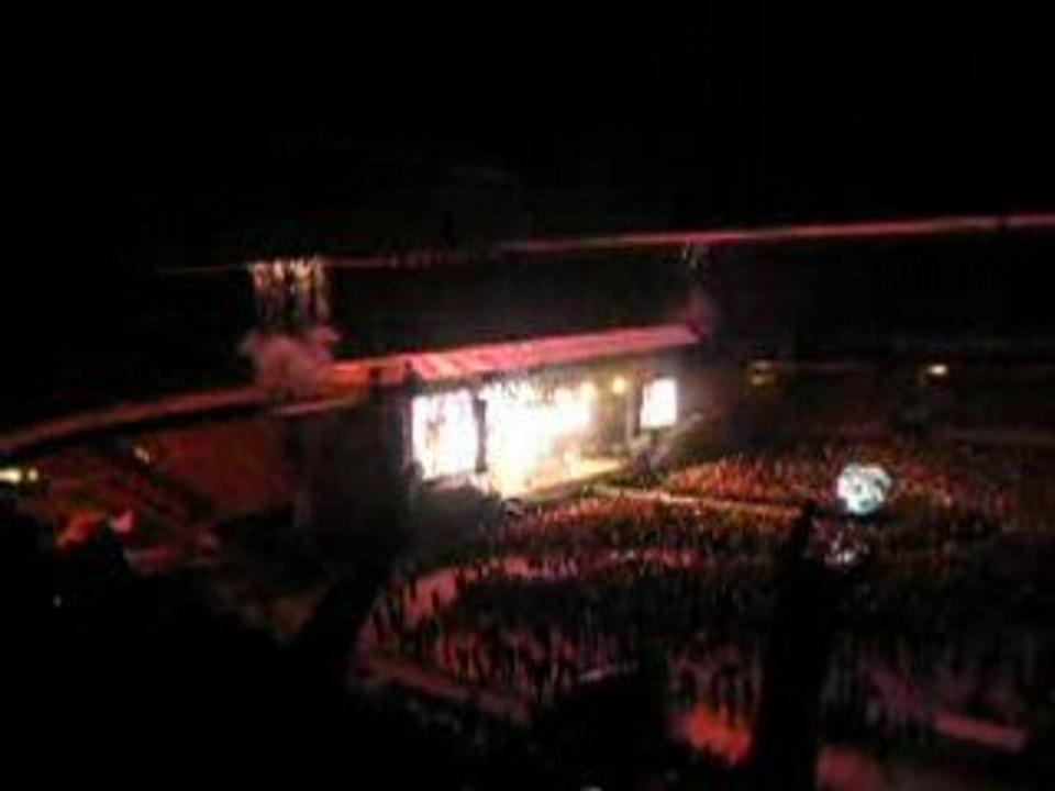 concert tokio hotel parc des princes (feux d'artifice)