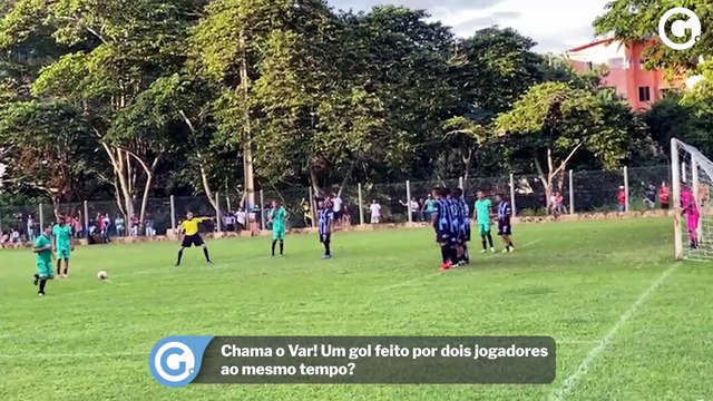 Chama o Var! Um gol feito por dois jogadores ao mesmo tempo?