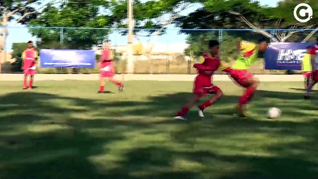 Alunos de projeto social chamam atenção de olheiros da Europa