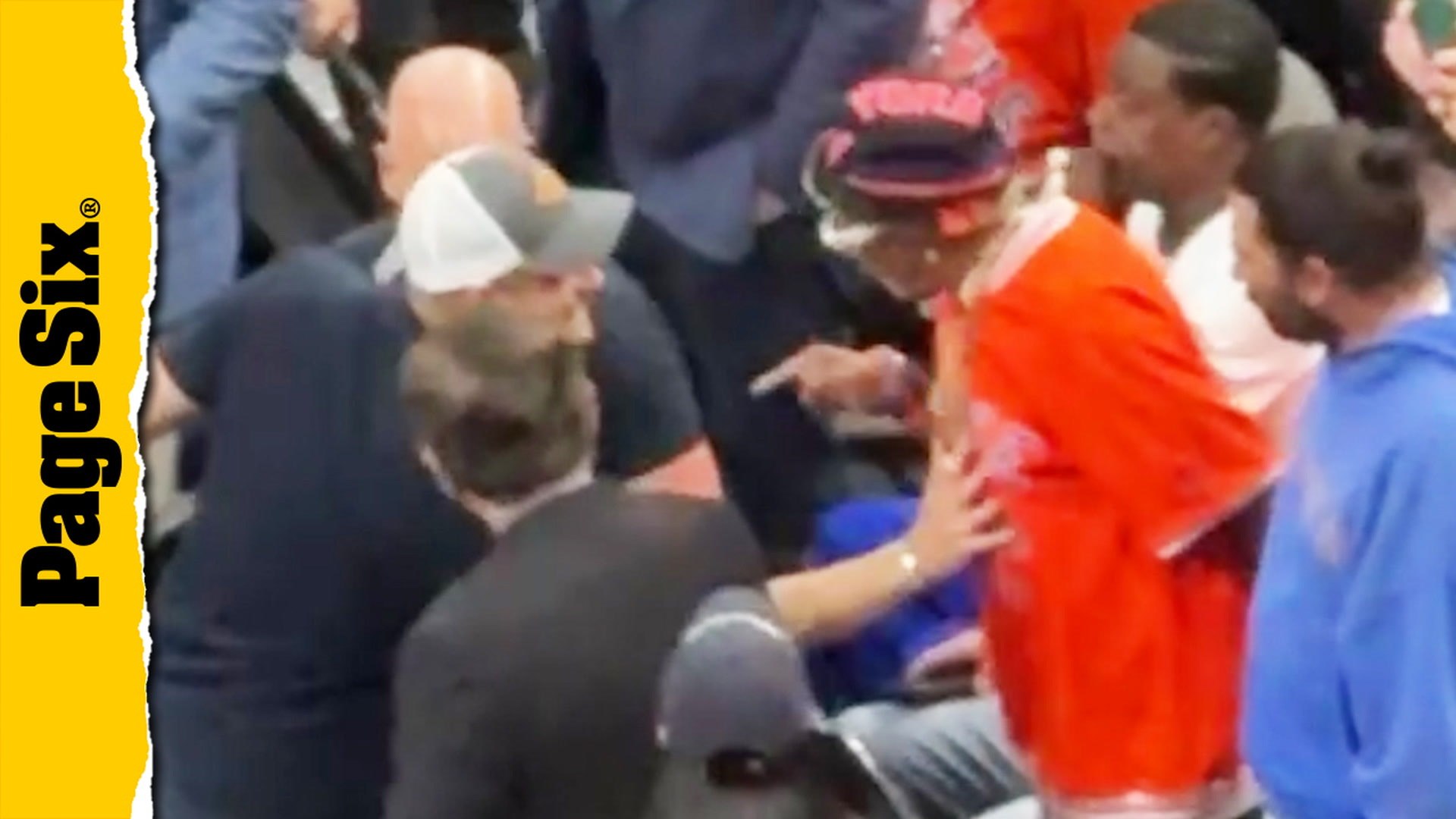 ⁣Price Harry attempts awkward handshake with Spike Lee at Knicks game