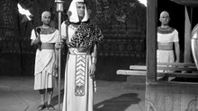 The Mummy’s Hand (1940) – Classic Supernatural Horror Adventure