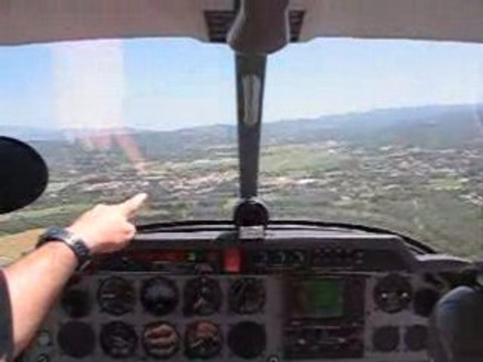 Atterrissage à Fayence (83)