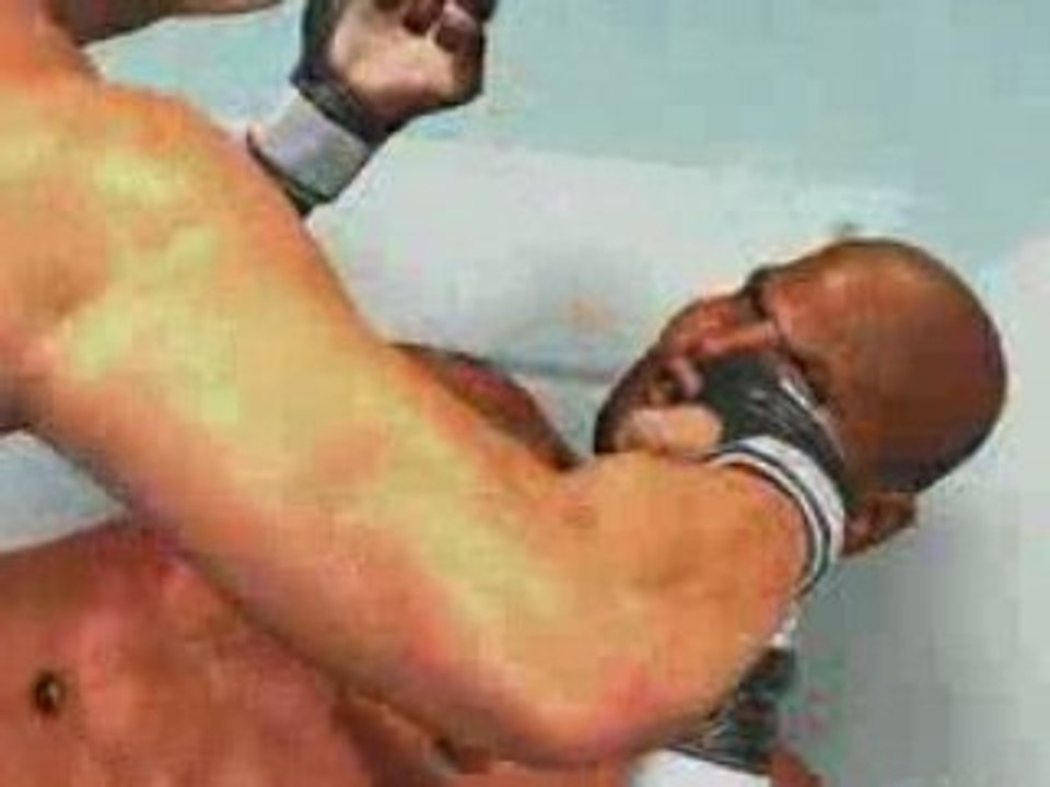 UFC 2009 video in game exclu