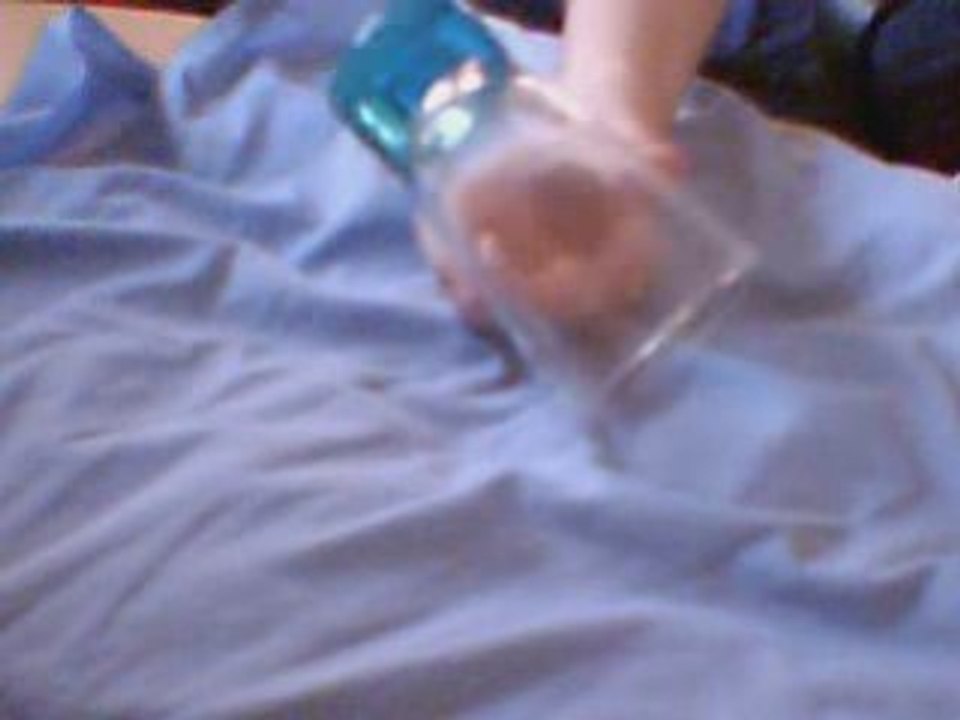 Pen Spinning avec un verre