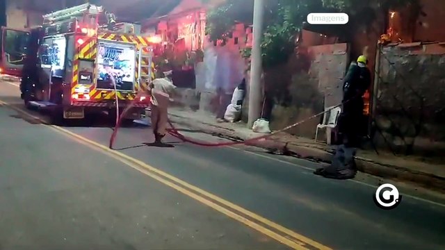 Incêndio atinge casa em Colatina