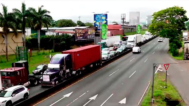 tn7-mopt-descarta-cerrar-acceso-en-monumento-al-agua-y-apuesta-por-nuevas-obras-para-aliviar-presas-150626
