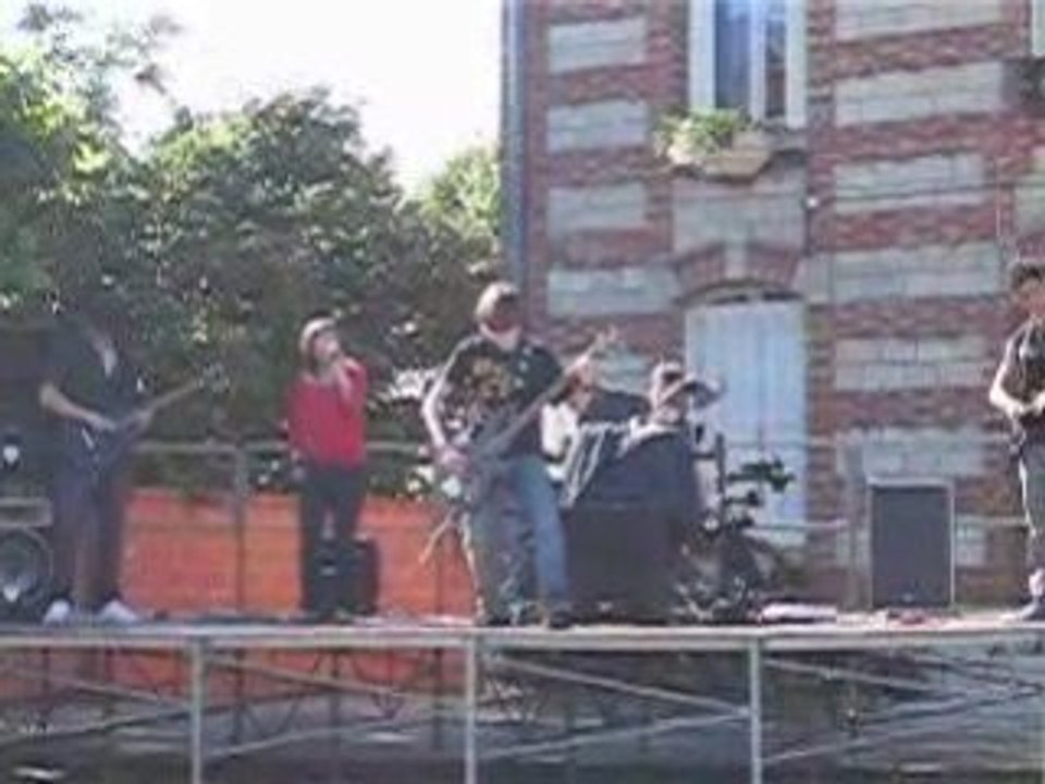 Crazy- simple plan ( the cruching towers 21/06/08 )