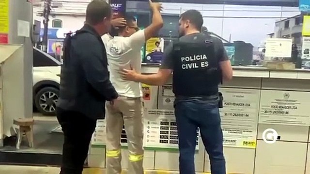 Suspeito de assassinato é preso enquanto abastecia veículo no ES
