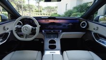Der neue Mercedes-Benz GLC - Die Sinnliche Klarheit des GLC mit Panoramablick auf nächtlichen Sternenhimmel