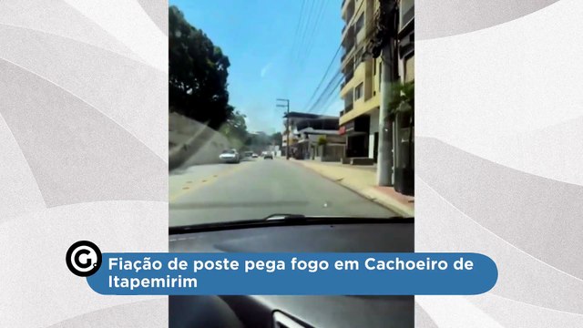Fiação de poste pega fogo em Cachoeiro de Itapemirim