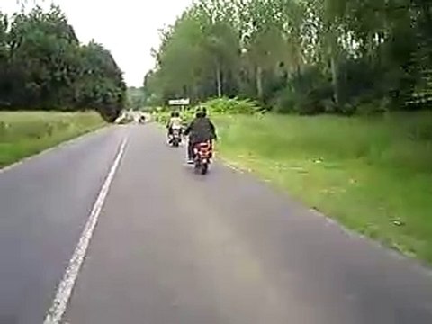 Ballade à Compiègne n7 suzuki rv vanvan rv90 rv50 rv125 van