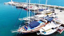 Kaş'ta 3 turizm teknesine  "Uluslararası Mavi Bayrak" ödülü verildi