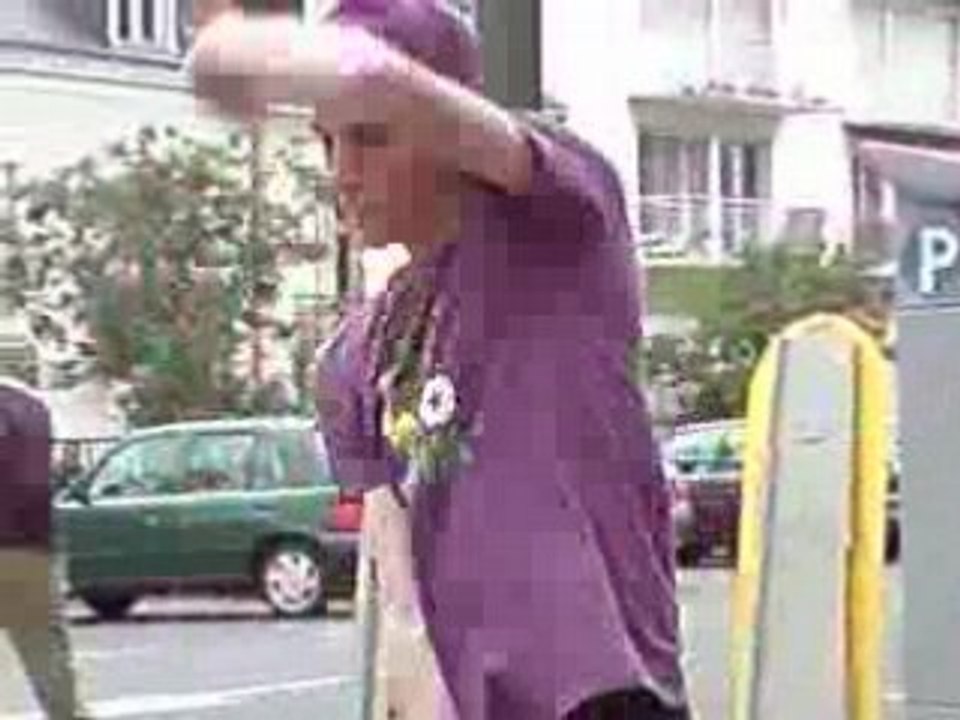 V150608_17.21