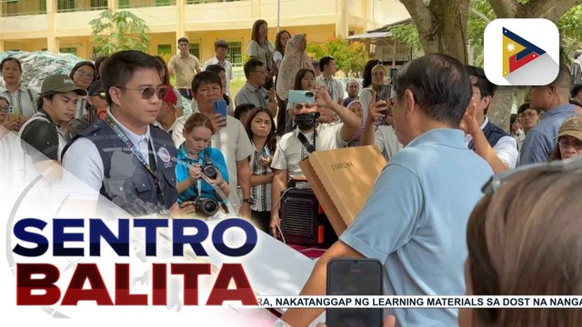 PBBM, personal na inalam ang mga kinakailangan para sa rehabilitasyon ng Malapatan National High School; Pangulo, nagbigay din ng Starlink units | ulat ni Sophia Turnos - PIA SOCCSKSARGEN