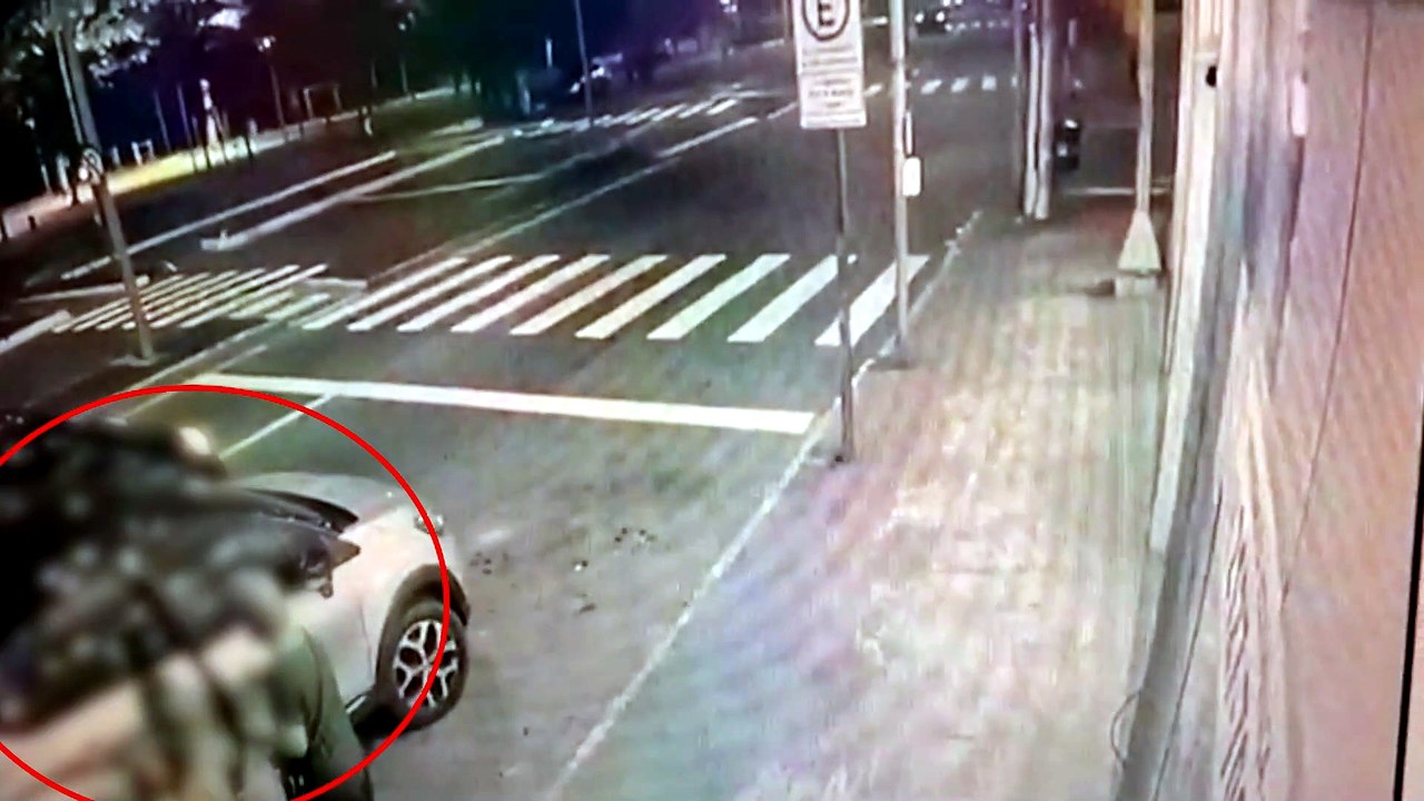 Assaltante rende família e rouba carro em Vila Velha